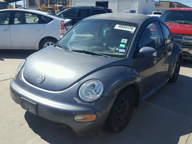 3VWBK31C24M410473 - 2004 VOLKSWAGEN NEW BEETLE 石墨色 照片 2