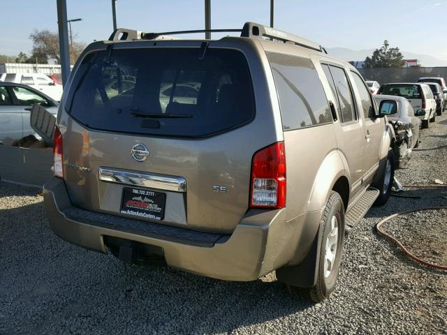 5N1AR18U25C763792 - 2005 NISSAN PATHFINDER GOLD photo 4