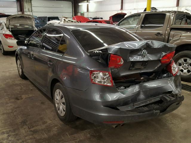 3VW2K7AJ9EM302505 - 2014 VOLKSWAGEN JETTA BASE GRAY photo 3