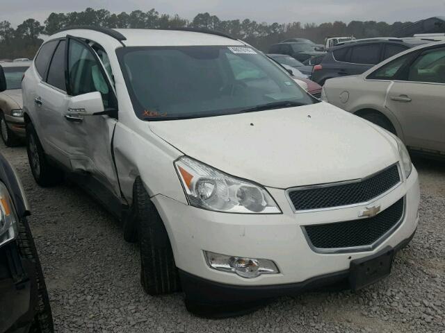 1GNKRGED0BJ122686 - 2011 CHEVROLET TRAVERSE L WHITE photo 1