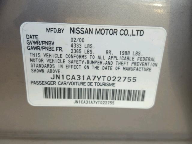 JN1CA31A7YT022755 - 2000 NISSAN MAXIMA GLE SILVER photo 10