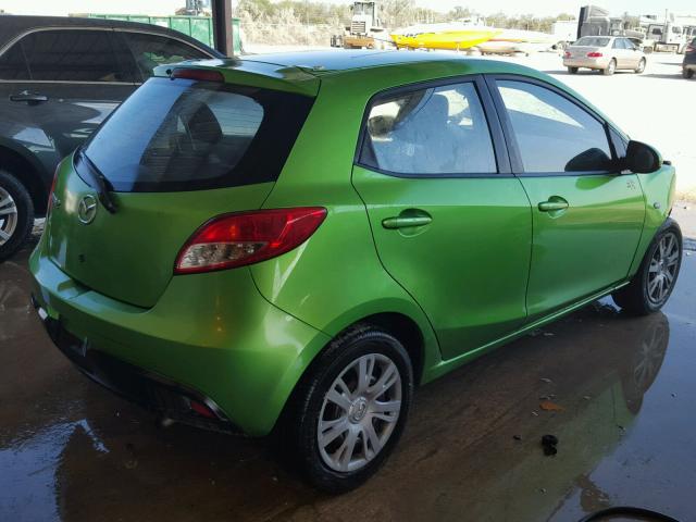 JM1DE1KY9D0162940 - 2013 MAZDA MAZDA2 GREEN photo 4