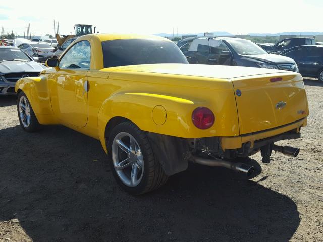 1GCES14P34B111102 - 2004 CHEVROLET SSR 黄色 照片 3