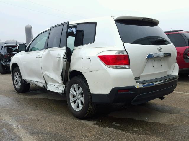 5TDZA3EH8DS033612 - 2013 TOYOTA HIGHLANDER WHITE photo 3