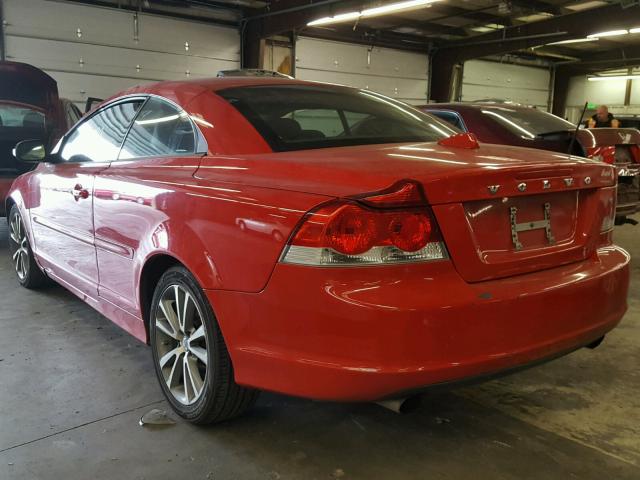 YV1672MC8AJ093877 - 2010 VOLVO C70 T5 RED photo 3