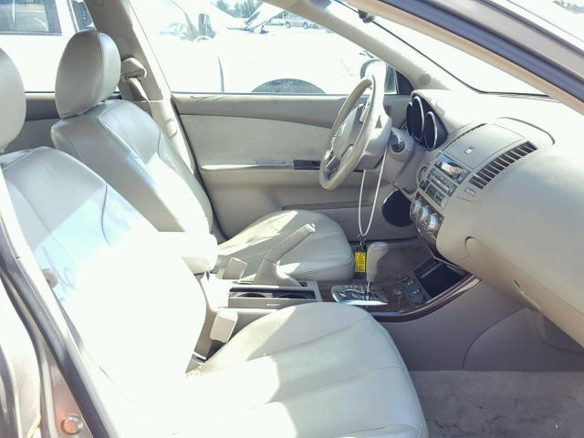 1N4BL11E25N457893 - 2005 NISSAN ALTIMA SE GRAY photo 5