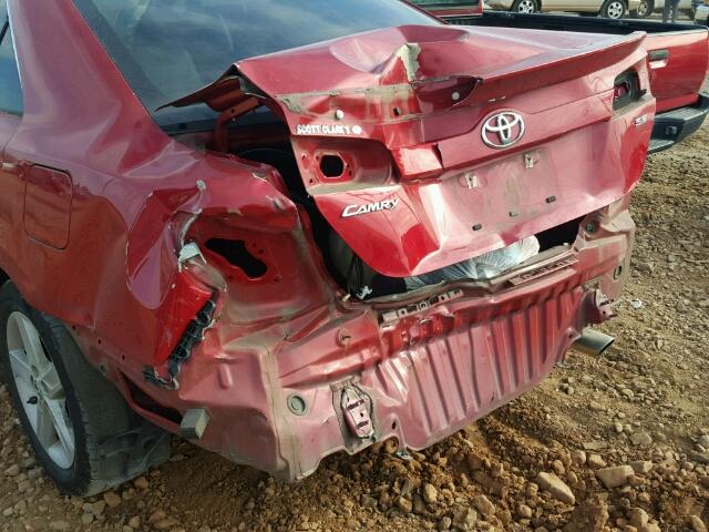 4T1BF1FK7CU636008 - 2012 TOYOTA CAMRY BASE RED photo 9