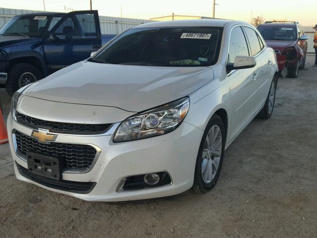 1G11D5SL1FU143658 - 2015 CHEVROLET MALIBU 2LT WHITE photo 2