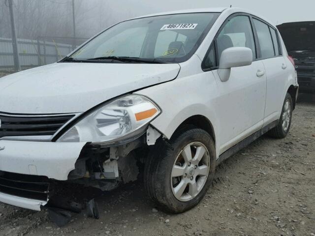 3N1BC1CP3CK291298 - 2012 NISSAN VERSA S WHITE photo 9