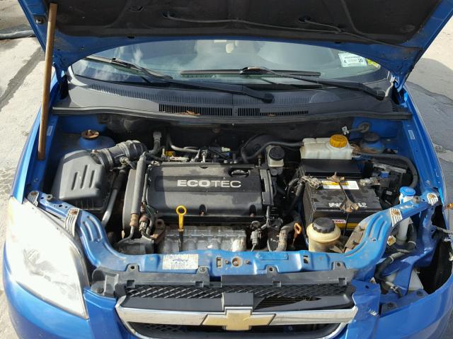KL1TD56E69B302242 - 2009 CHEVROLET AVEO LS BLUE photo 7
