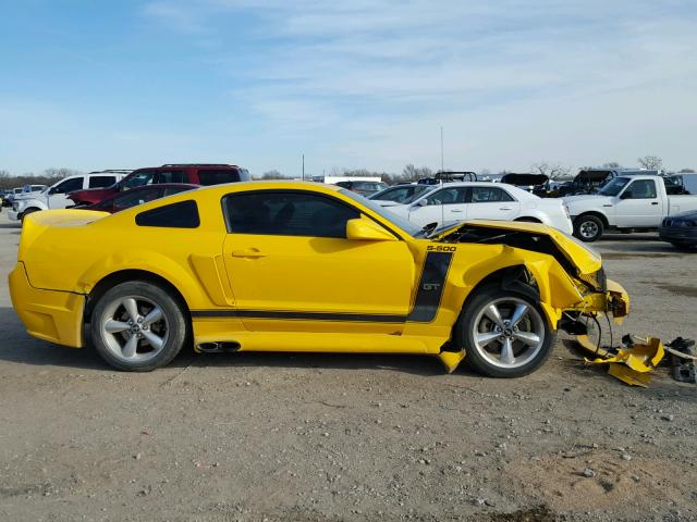 1ZVFT82H465230152 - 2006 FORD MUSTANG GT YELLOW photo 9