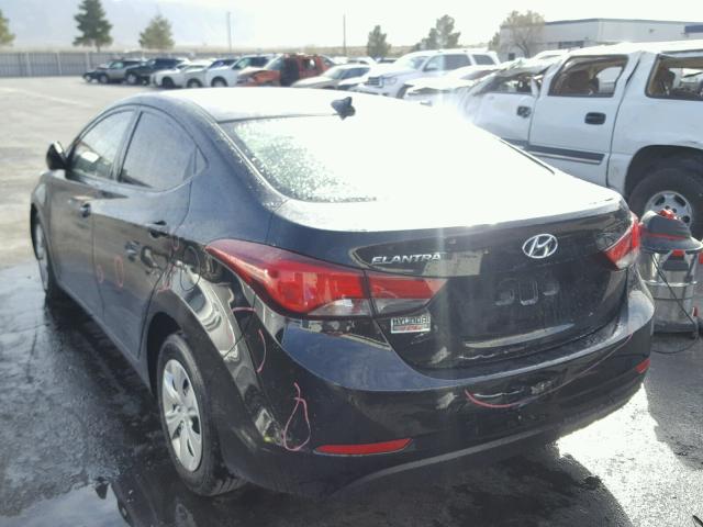 5NPDH4AE7GH772665 - 2016 HYUNDAI ELANTRA SE BLACK photo 3