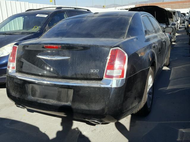 2C3CCAAG5CH283876 - 2012 CHRYSLER 300 BLACK photo 4