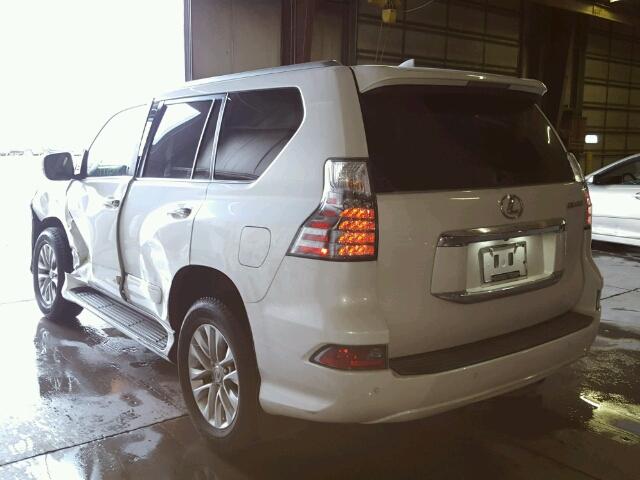 JTJBM7FX0H5157355 - 2017 LEXUS GX BASE WHITE photo 3