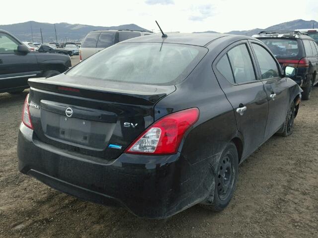 3N1CN7AP7GL892038 - 2016 NISSAN VERSA S BLACK photo 4