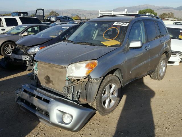 JTEGD20V050062849 - 2005 TOYOTA RAV4 GRAY photo 2