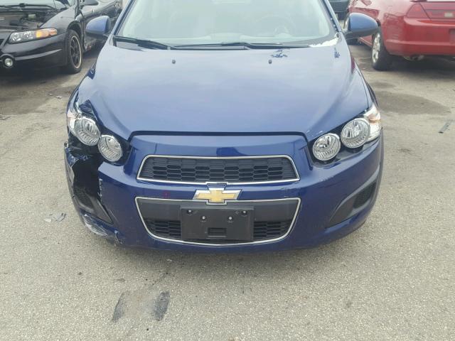1G1JA5SH1C4216981 - 2012 CHEVROLET SONIC LS BLUE photo 9