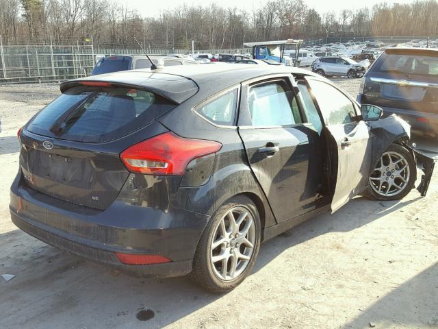 1FADP3K22FL372286 - 2015 FORD FOCUS SE BLACK photo 4