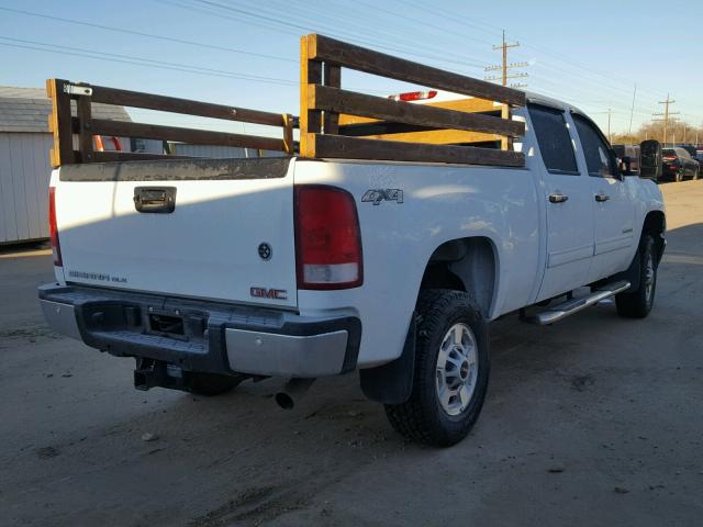 1GT120CG1EF188183 - 2014 GMC SIERRA K25 WHITE photo 4