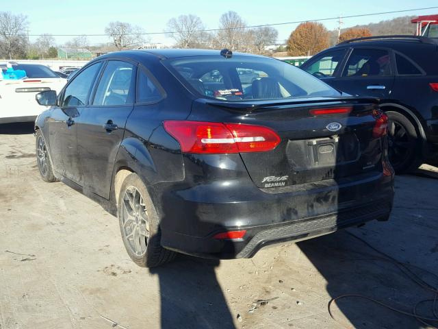 1FADP3F24GL266210 - 2016 FORD FOCUS SE BLACK photo 3