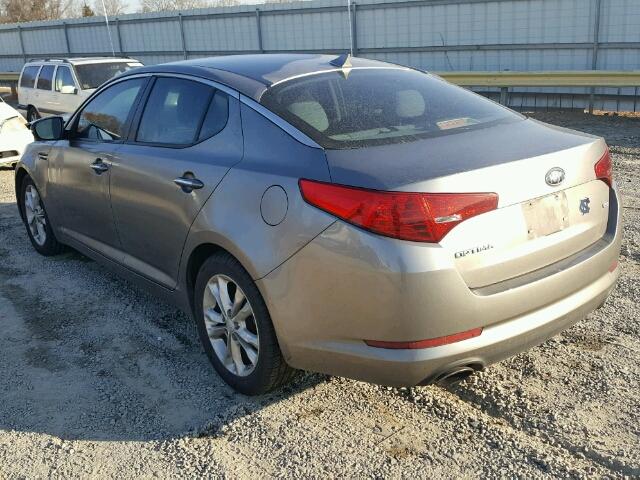 5XXGM4A73CG082217 - 2012 KIA OPTIMA LX SILVER photo 3