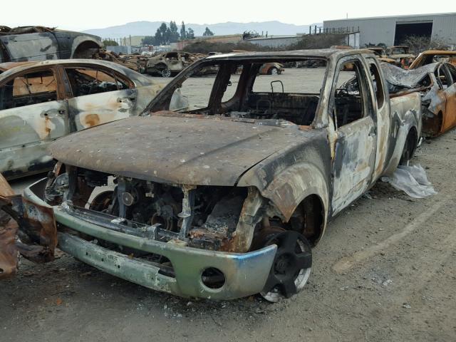 1N6AD06W05C443210 - 2005 NISSAN FRONTIER K BURN photo 2