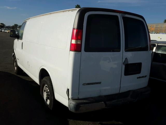 1GCGG25V661149977 - 2006 CHEVROLET EXPRESS G2 WHITE photo 3