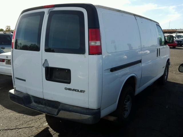 1GCGG25V661149977 - 2006 CHEVROLET EXPRESS G2 WHITE photo 4