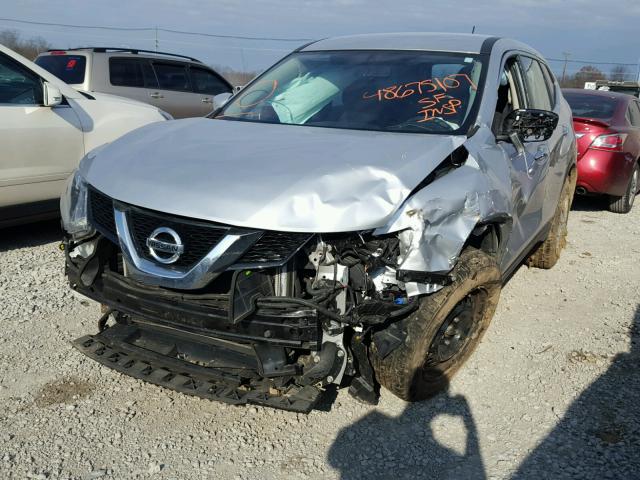 KNMAT2MV6FP509457 - 2015 NISSAN ROGUE S SILVER photo 2