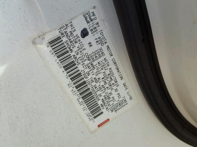 JT6GF10U7Y0055926 - 2000 LEXUS RX 300 WHITE photo 10