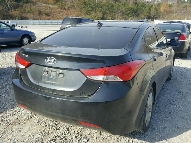 KMHDH4AE3DU820868 - 2013 HYUNDAI ELANTRA GL BLACK photo 4