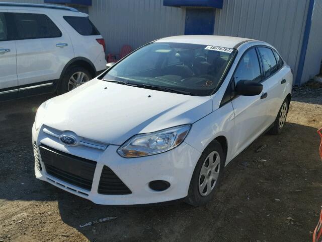 1FADP3E22EL418760 - 2014 FORD FOCUS S WHITE photo 2