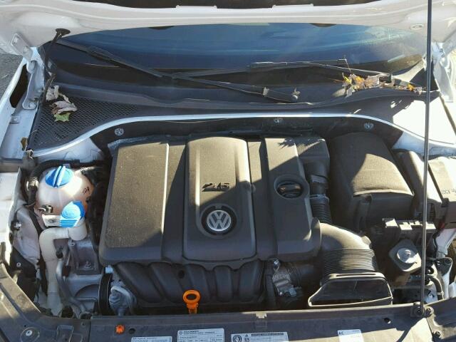 1VWBP7A31CC048645 - 2012 VOLKSWAGEN PASSAT SE WHITE photo 7