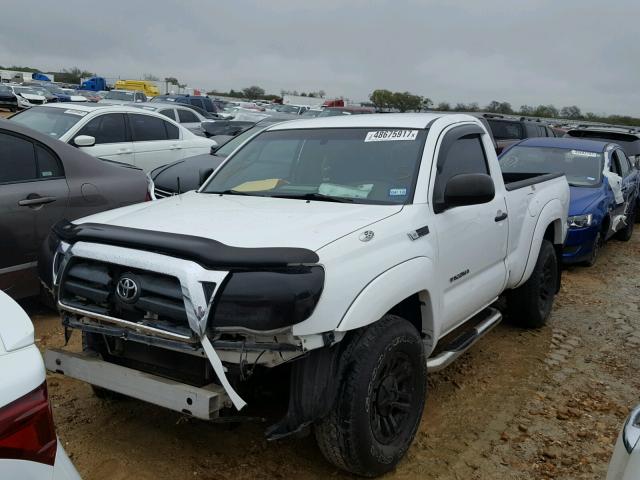 5TENX22N19Z634369 - 2009 TOYOTA TACOMA WHITE photo 2