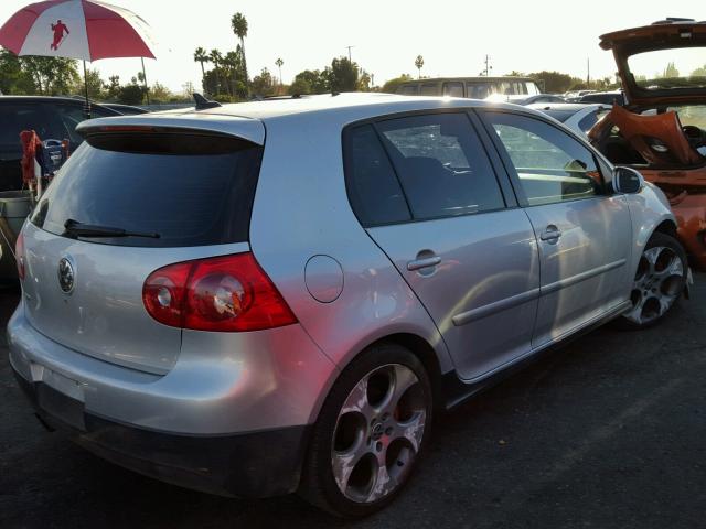 WVWHV71KX8W045419 - 2008 VOLKSWAGEN GTI SILVER photo 4