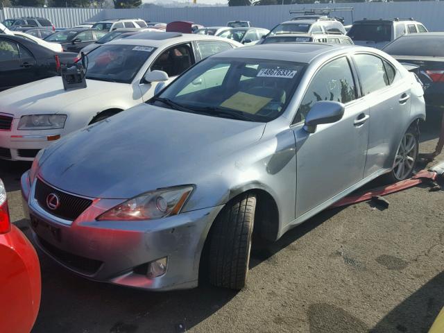 JTHBK262275034718 - 2007 LEXUS IS 250 SILVER photo 2