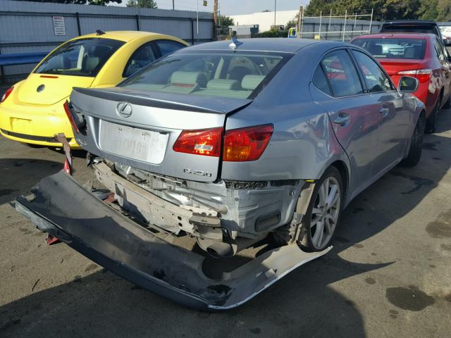 JTHBK262275034718 - 2007 LEXUS IS 250 SILVER photo 4