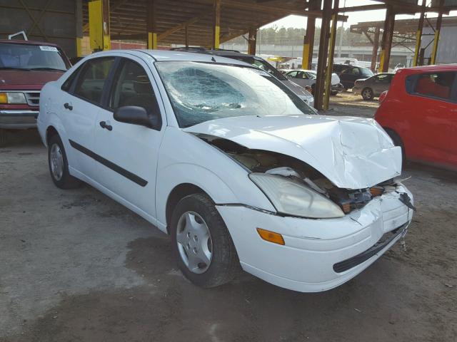 1FAFP33P0YW242477 - 2000 FORD FOCUS LX WHITE photo 1