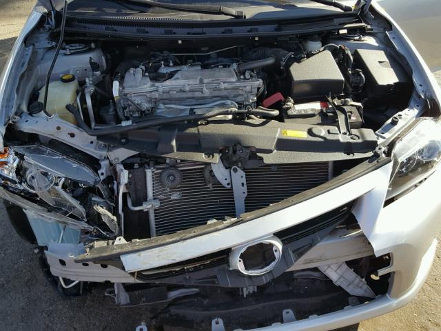 JTKJF5C74B3015992 - 2011 TOYOTA SCION TC 银色 照片 7