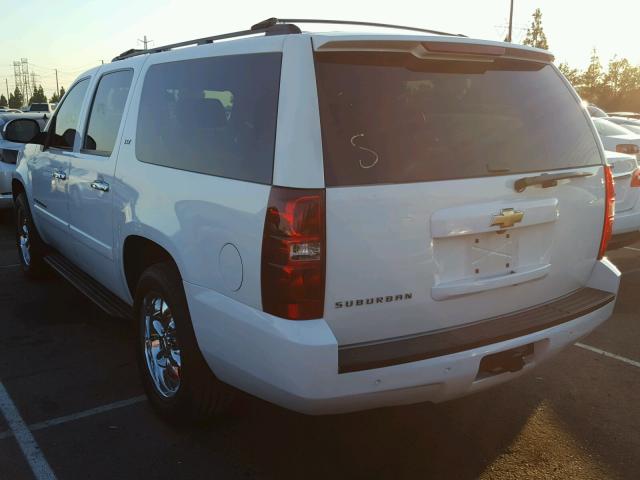 3GNFC16JX8G175667 - 2008 CHEVROLET SUBURBAN C WHITE photo 3