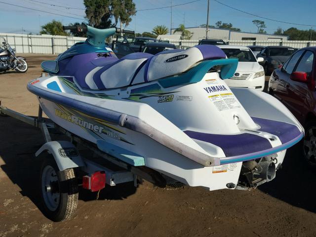 AMA2866J697 - 1998 YAMAHA WAVERUNNER WHITE photo 3