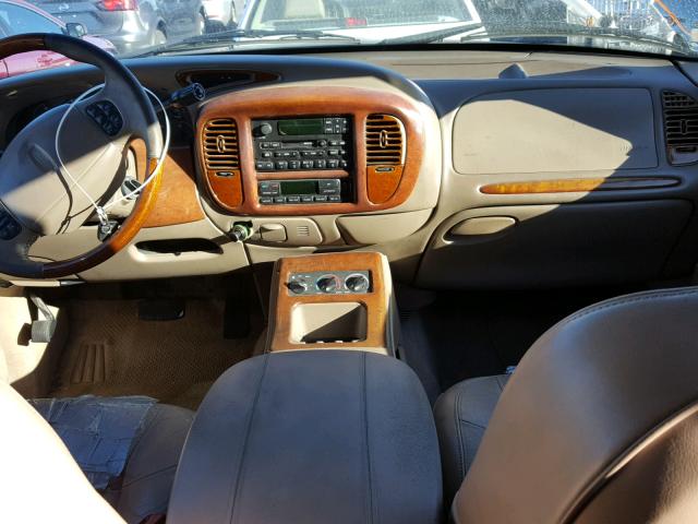 5LMEU27R71LJ19425 - 2001 LINCOLN NAVIGATOR 黑色 照片 9