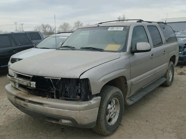 3GNEC16T61G166340 - 2001 CHEVROLET SUBURBAN C SILVER photo 2