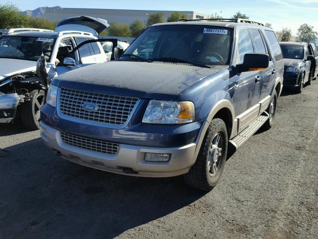 1FMFU18585LA51879 - 2005 FORD EXPEDITION BLUE photo 2