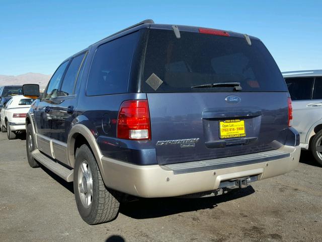 1FMFU18585LA51879 - 2005 FORD EXPEDITION BLUE photo 3