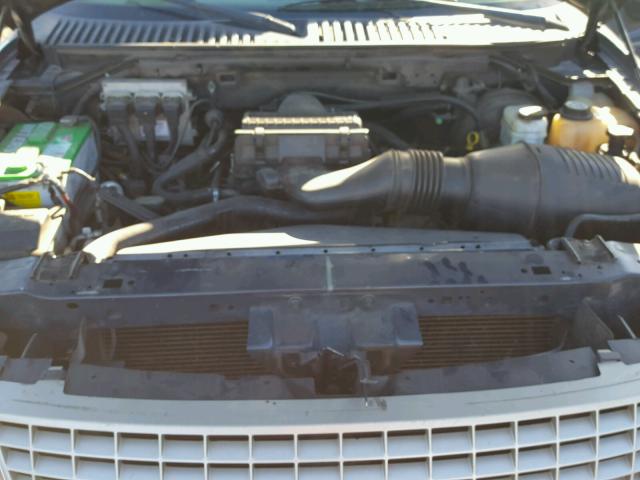 1FMFU18585LA51879 - 2005 FORD EXPEDITION BLUE photo 7