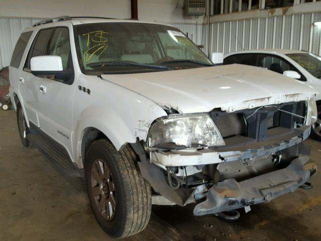 5LMFU27R23LJ24474 - 2003 LINCOLN NAVIGATOR WHITE photo 1