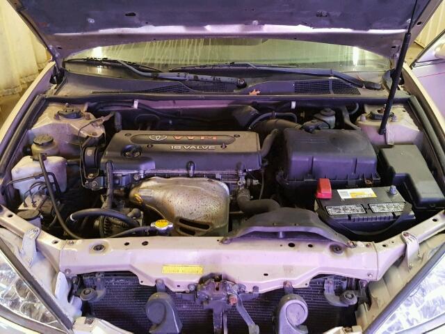 4T1BE32K62U112674 - 2002 TOYOTA CAMRY LE GOLD photo 7