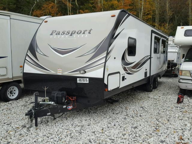 4YDT28921JK412246 - 2018 KEYSTONE PASSPORT 白色 照片 2