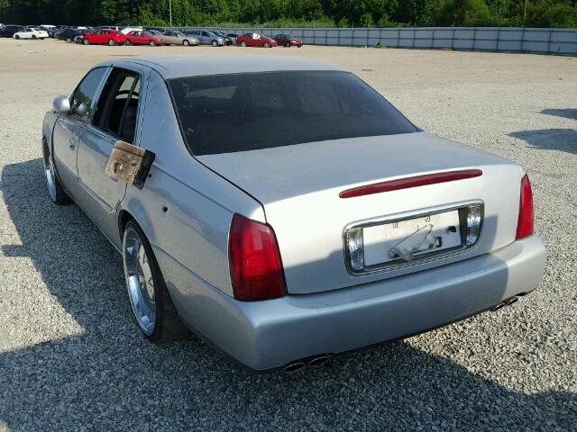 1G6KD54Y33U244137 - 2003 CADILLAC DEVILLE SILVER photo 3